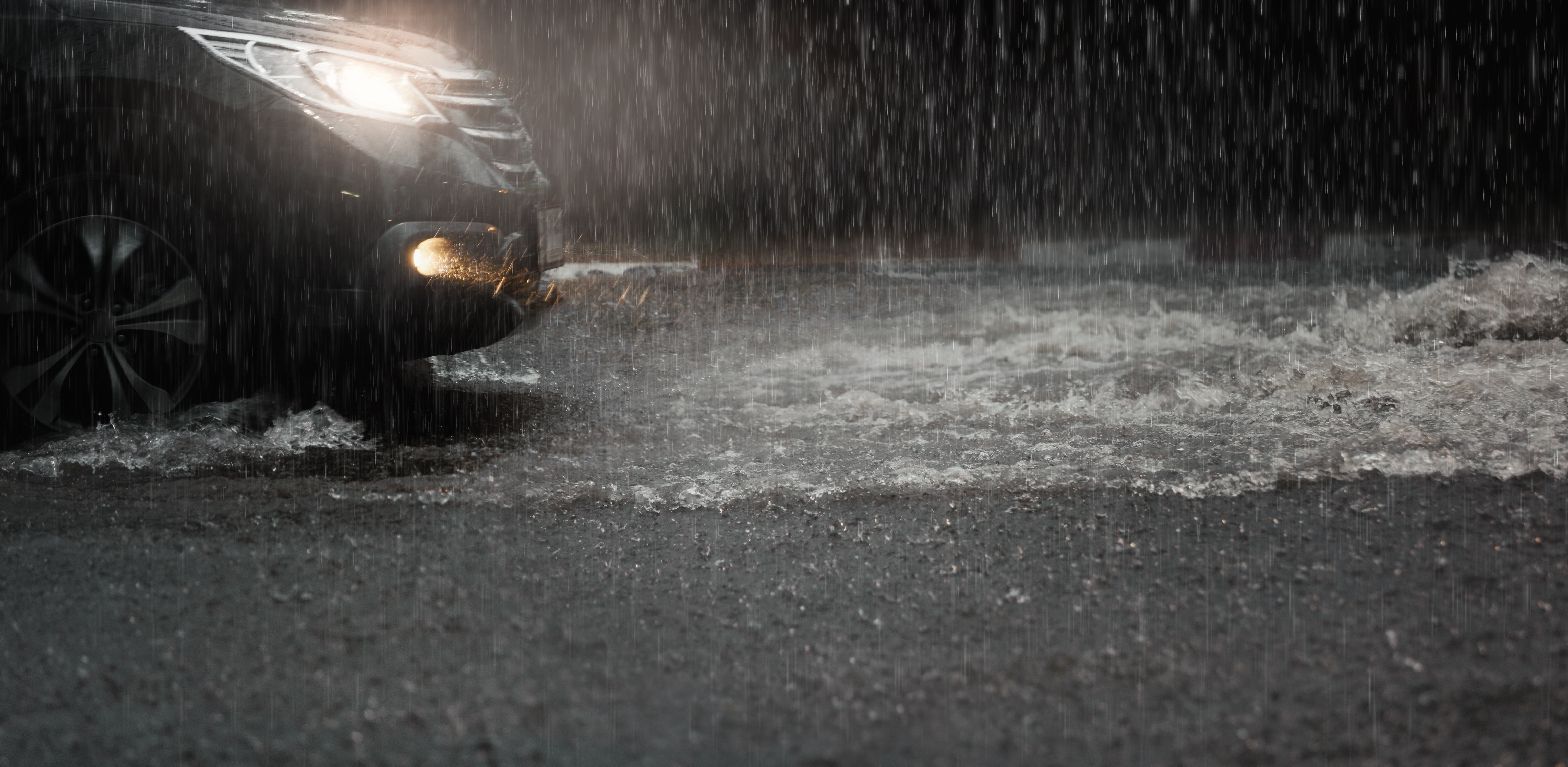 Stay safe on the road: Driving tips for rainy weather | Hertz Blog